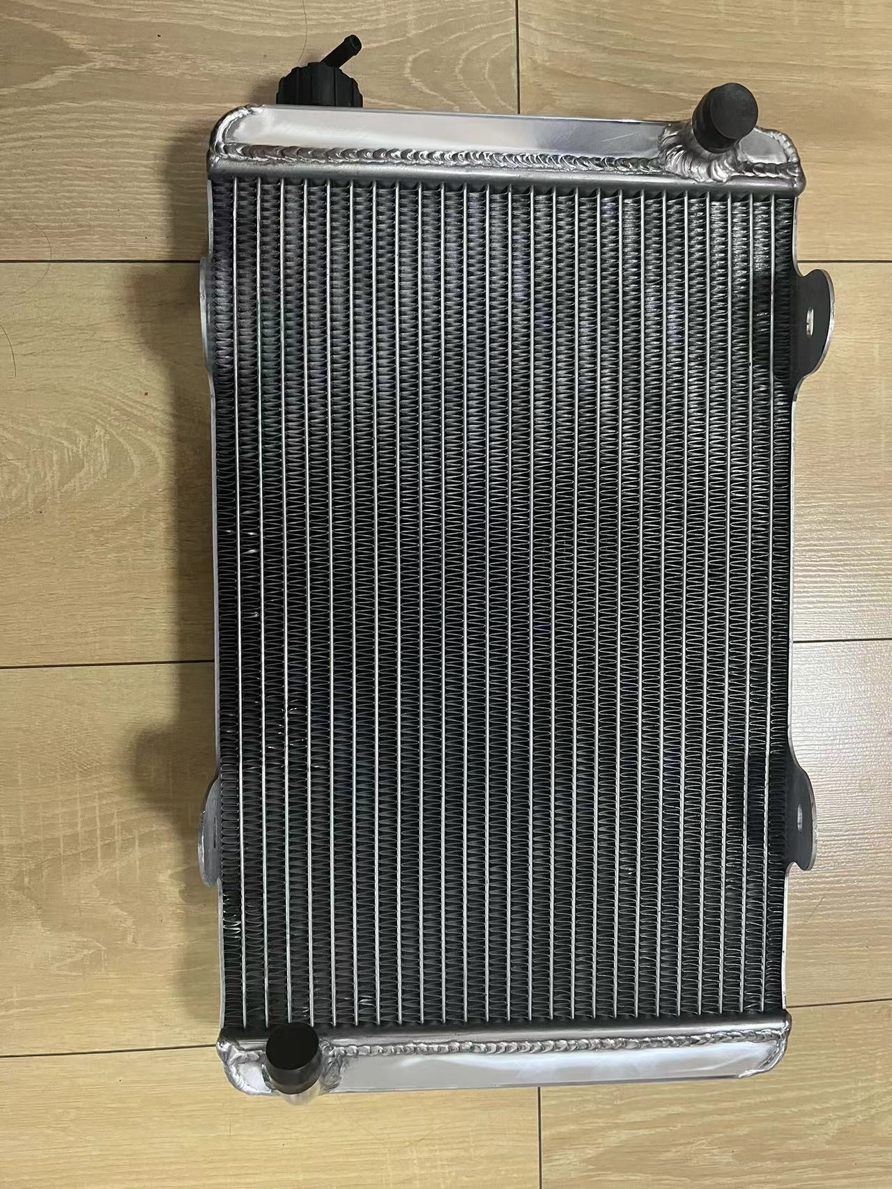 radiator ລະບາຍອາກາດ